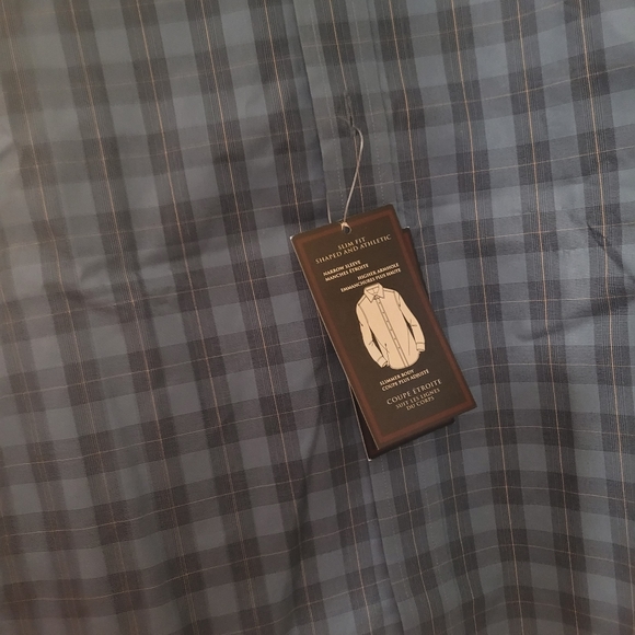 Man's Shirt - Picture 5 of 8